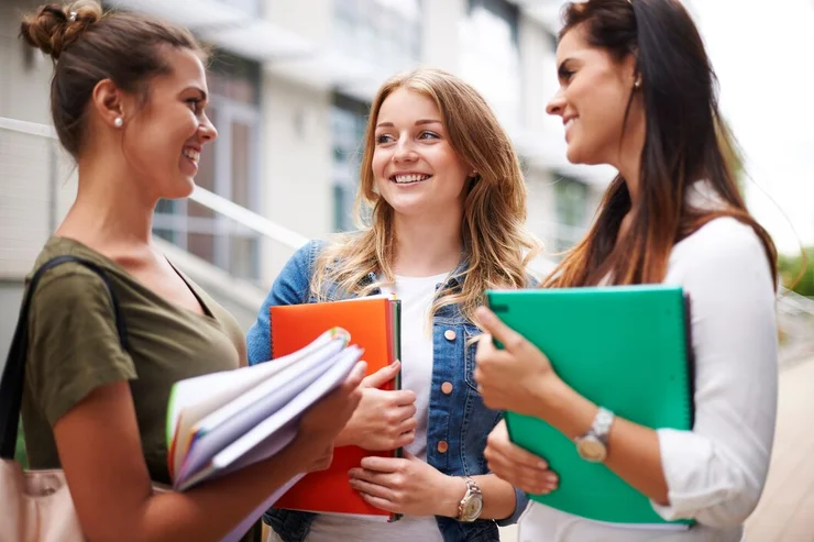 بهترین جملات انـــگلیسی برای شروع راحــت مکالمه