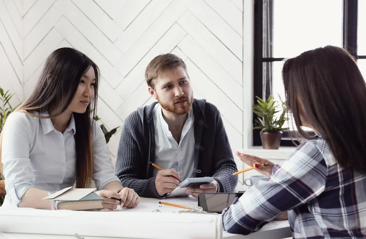 ساختار آزمون تافـــل و نحوه برگزاری آن