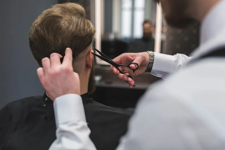 اصطلاحات مربوط به کوتاه کردن مو در زبان انگلیسی