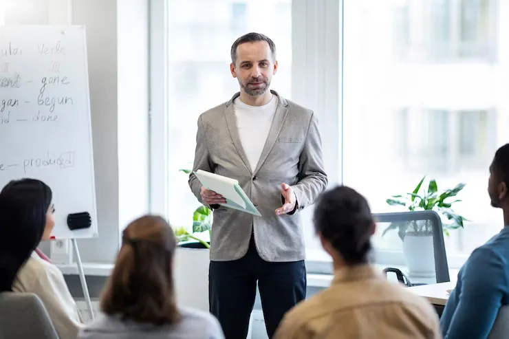 سخنرانی تجاری به انگلیسی