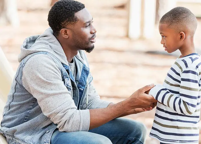 10 نمونه مکالمه ساده انگلیسی برای کودکان 4 پرسیدن سن در مکالمات انگلیسی برای کودکان