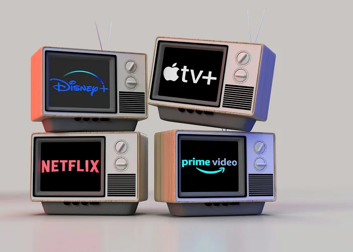 آیا یادگیری زبان انگلیسی با فیلم واقعاً مؤثر است؟ 5 چگونه با فیلم و سریال زبان انگلیسی را اصولی یاد بگیریم؟