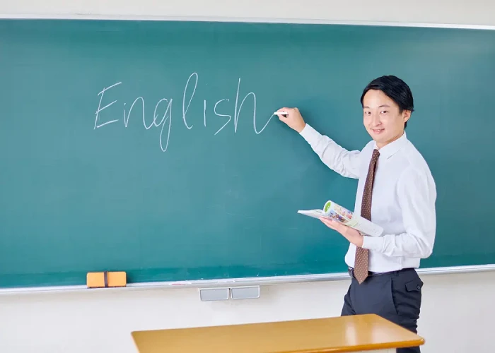 ویژگی‌های یک مدرس حرفه‌ای و مجرب در زبان انگلیسی